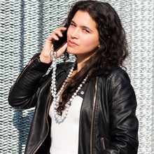 Lade das Bild in den Galerie-Viewer, Mint Shark